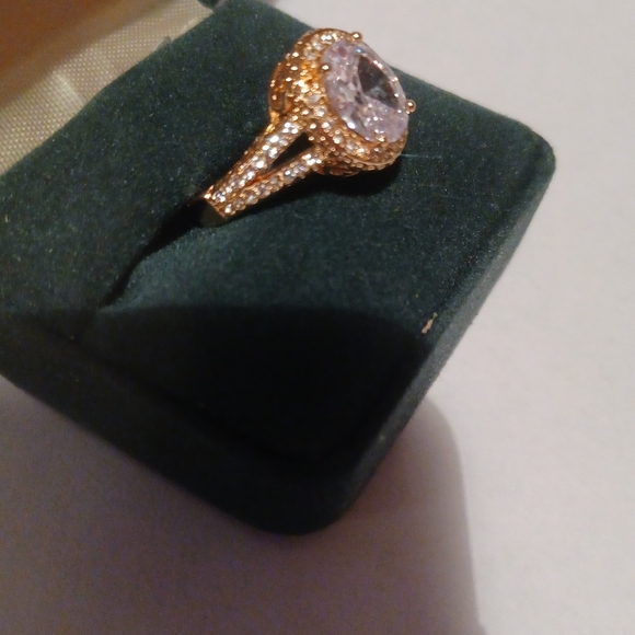Lab created diamond ring - Picture 4 of 4